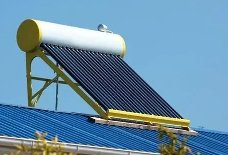 智慧太阳能热水器清洗教程？太阳能热水器不加热怎么回事？太阳能热水器控制面板说明书